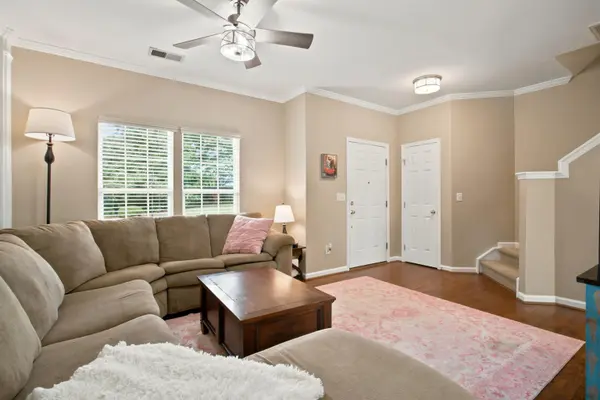 100 Auburn Top LN, Mauldin, SC 29662