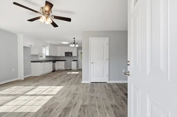 124 Laura Jane LN, Gray Court, SC 29645