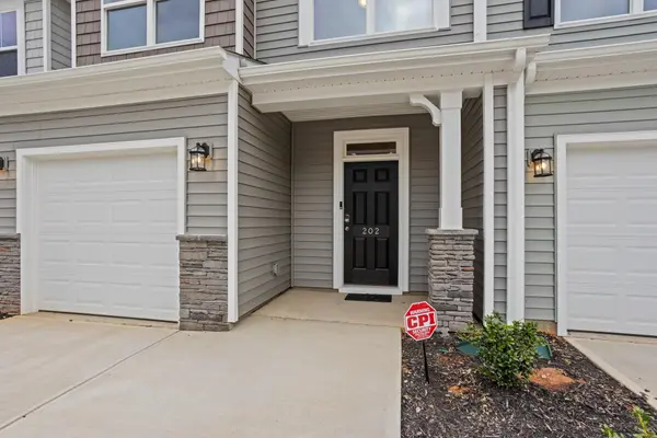 202 Spartina Court, Spartanburg, SC 29307