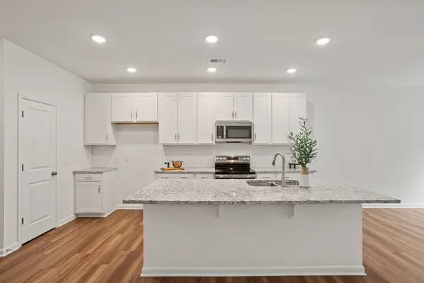 203 Spartina CT, Spartanburg, SC 29307