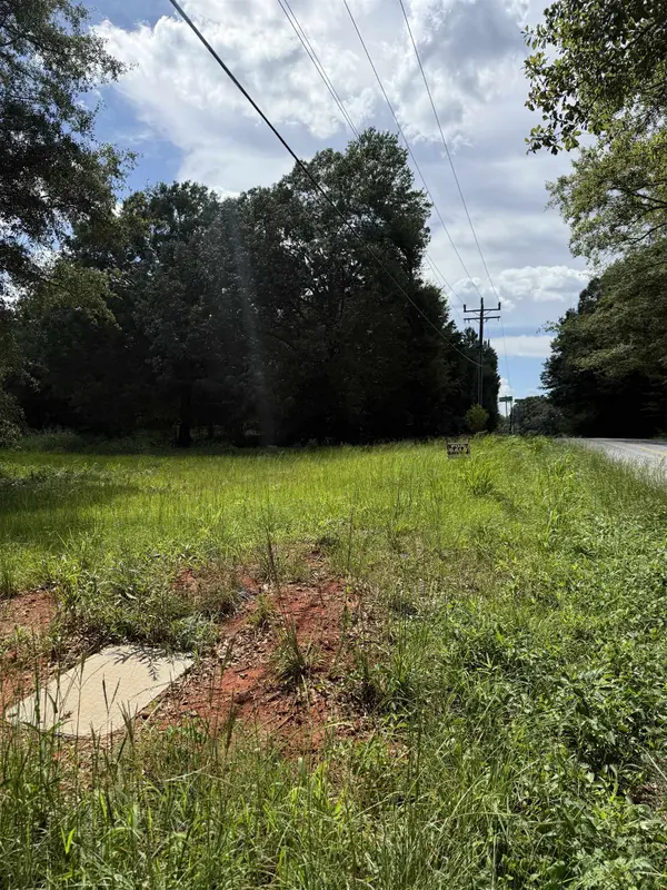 1195 Nazareth RD, Spartanburg, SC 29301