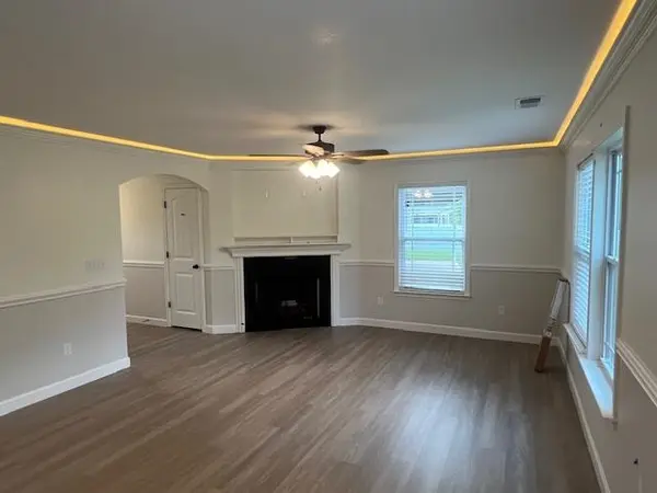 1168 Cleve Gosnell LN, Spartanburg, SC 29303