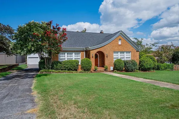 6 Oakland AVE, Inman, SC 29349