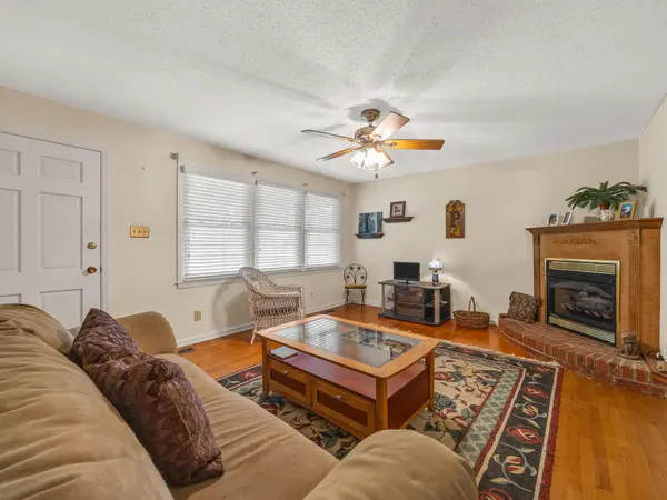 1303 Springfield RD, Boiling Springs, SC 29316