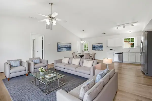 366 Edwards RD, Duncan, SC 29365