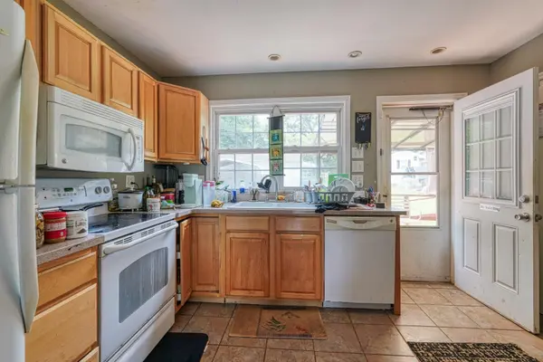 818 Jackson ST, Saprtanburg, SC 29303