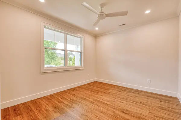407 Brunswick LN, Inman, SC 29349