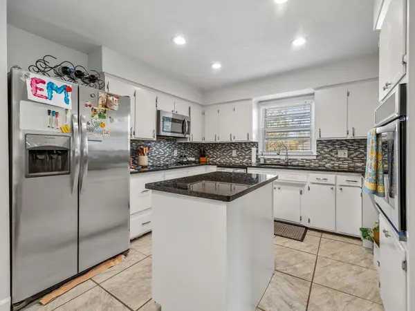 142 Woodhaven DR, Spartanburg, SC 29307