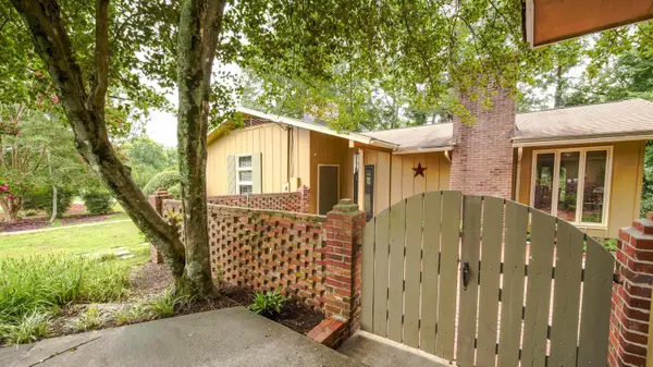 500 Richbourgh RD, Greenville, SC 29615