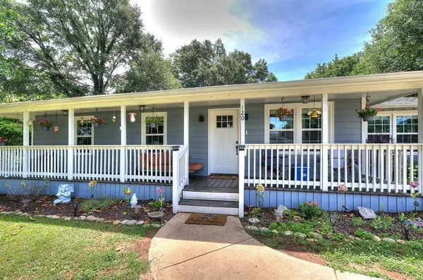 120 Swain AVE, Boiling Springs, SC 29316