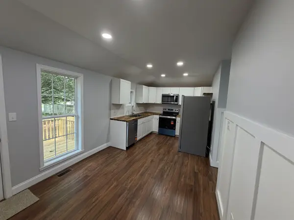 98 Blackstock RD, Inman, SC 29349