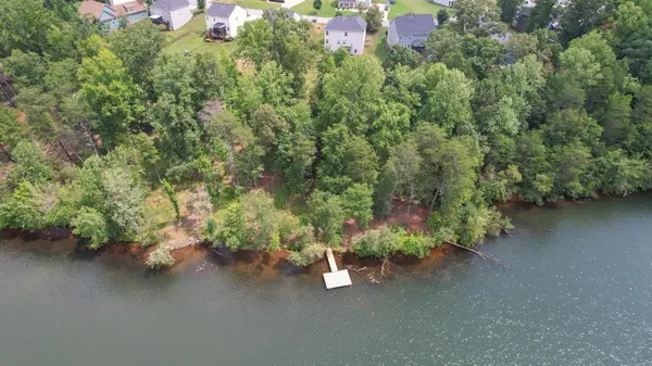 210 Rushing Waters DR, Inman, SC 29349