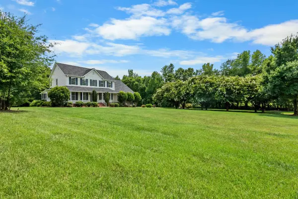 172 oaklawn RD, Pelzer, SC 29669