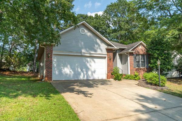 667 Shadow Dance LN, Boiling Springs, SC 29316