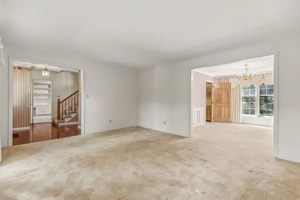 346 Round Ridge Rd, Spartanburg, SC 29302