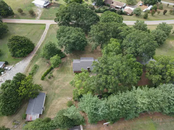 551 Riveroak RD, Inman, SC 29349