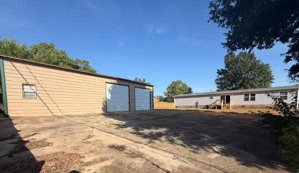 210 Thompson RD, Chesnee, SC 29323