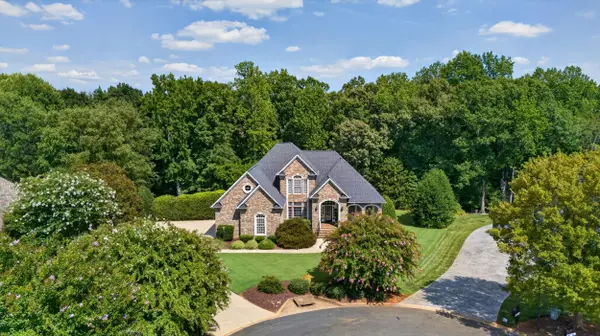 415 Lions Paw CT, Inman, SC 29349