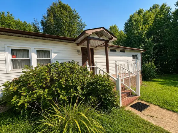 370 Fagan DR, Inman, SC 29349