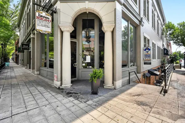 102 N Main ST, Greenville, SC 29601
