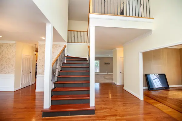104 Copeland RD, Greer, SC 29651