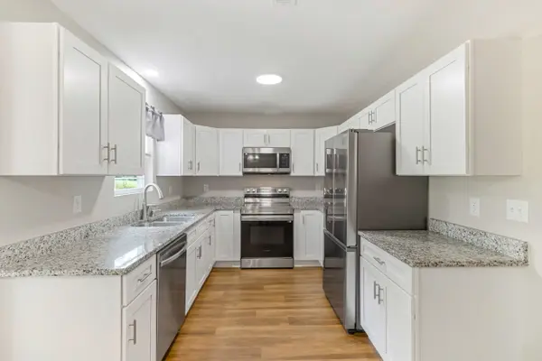 141 Sandifer RD, Spartanburg, SC 29303