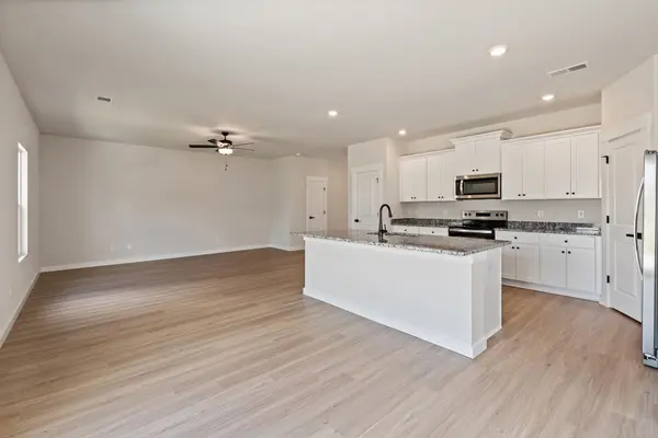 1424 Wild Indigo WAY, Moore, SC 29369
