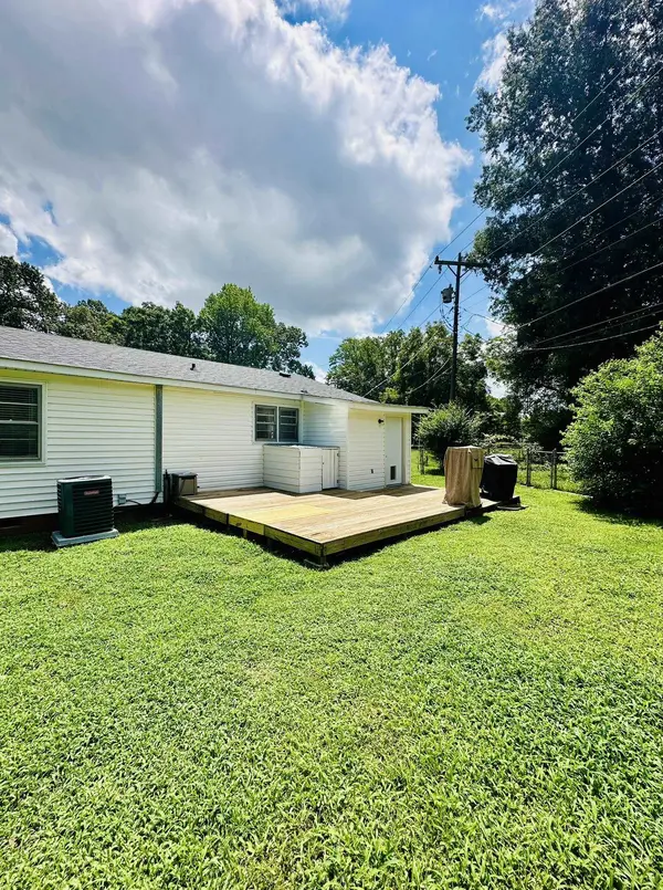 400 Wadsworth Road, Spartanburg, SC 29301-2541