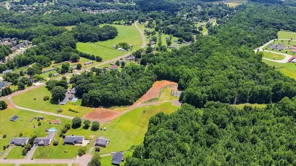 557 Seay RD, Boiling Springs, SC 29316