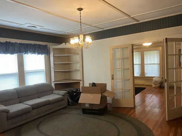 28 E Main ST, Inman, SC 29349