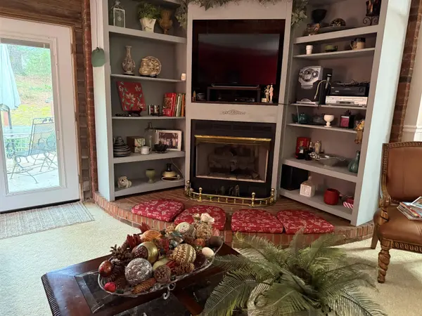 6370 Parris Bridge RD, Chesnee, SC 29323