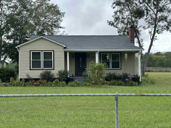 1470 ROCKY RIDGE RD, Enoree, SC 29335-2523
