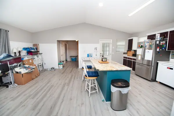 102 N Lanford RD, Spartanburg, SC 29301