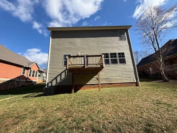 1325 Moonshadow LN, Shelby, NC 28150