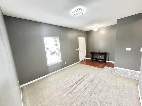 408 Sweeny CT, Boiling Springs, SC 29316
