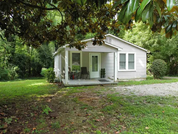 251 Old Petrie RD, Spartanburg, SC 29302-6322