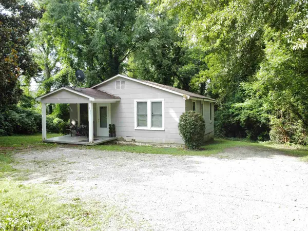251 Old Petrie RD, Spartanburg, SC 29302-6322