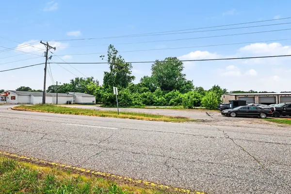 8275 Asheville Hwy, Boiling Springs, SC 29316