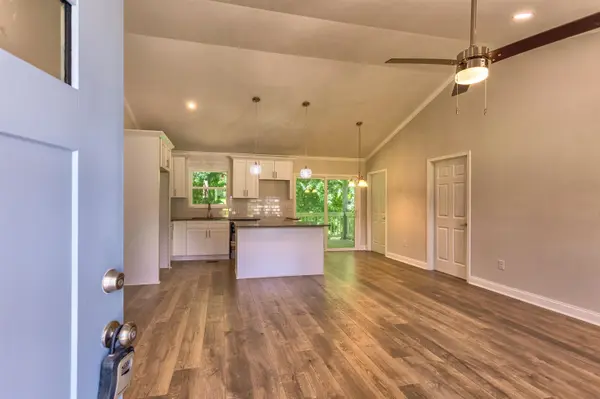 106 Bell St, Blacksburg, SC 29702