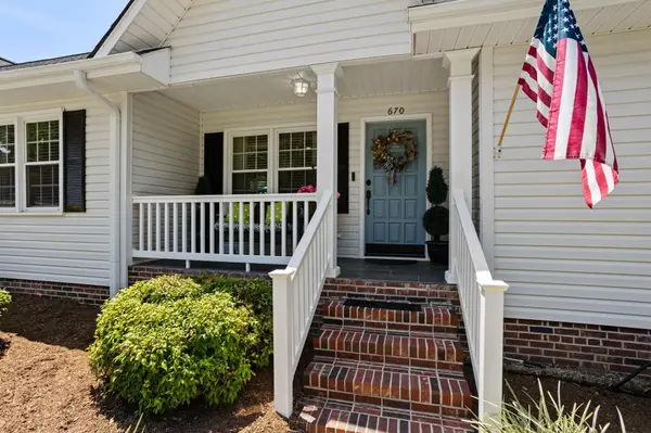 670 Old Mill RD, Campobello, SC 29322