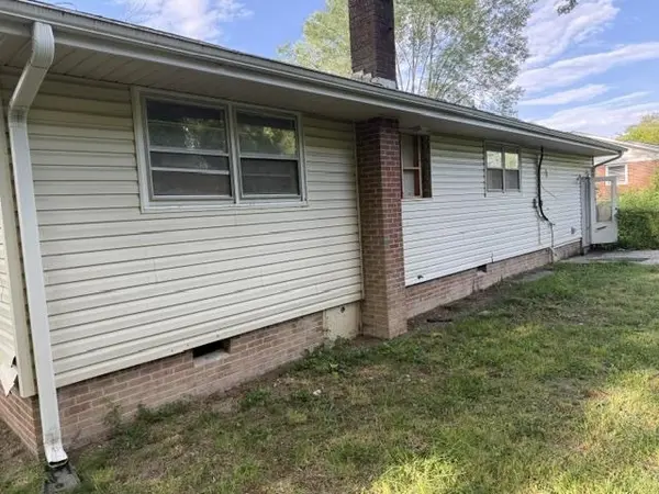 214 Dana RD, Hendersonville, NC 28792