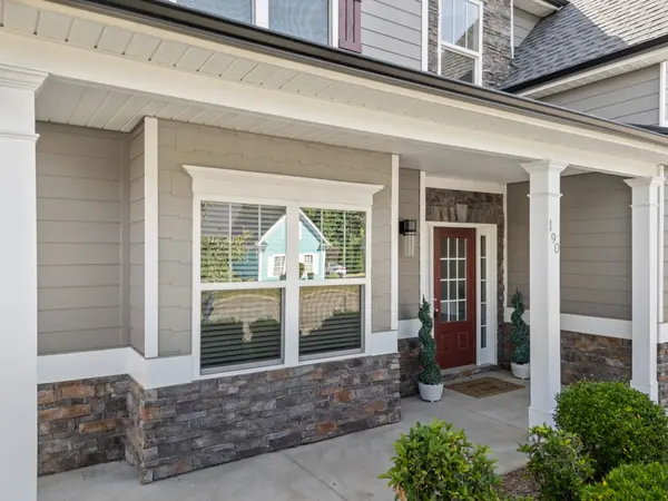 190 Colfax DR, Boiling Springs, SC 29316