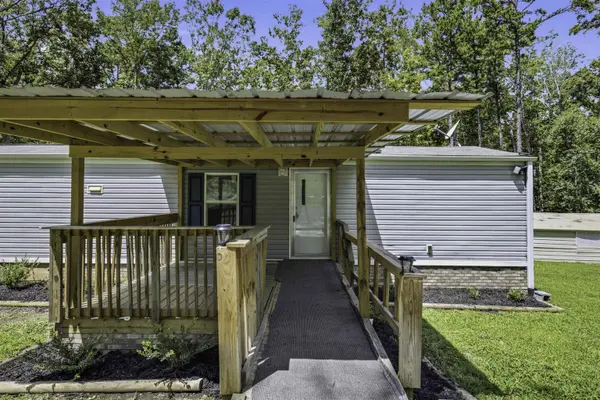 790 Lookout Tower RD, Blacksburg, SC 29720