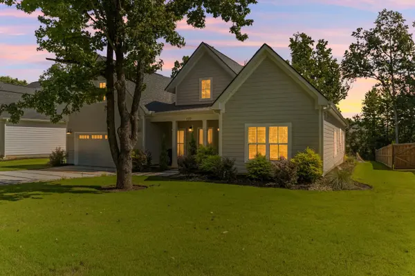 127 Berry DR, Greenville, SC 29607