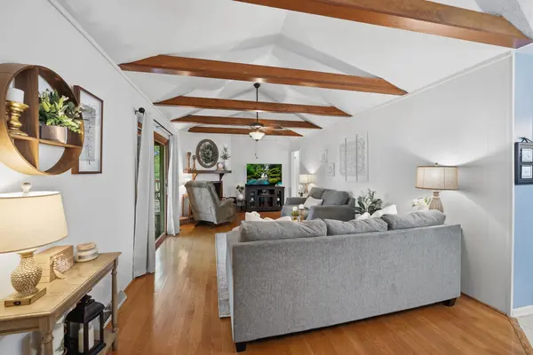 104 Menlo DR, Simpsonville, SC 29680