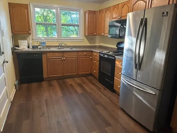213 N HOWARD AVE, Landrum, SC 29356