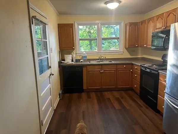 213 N HOWARD AVE, Landrum, SC 29356
