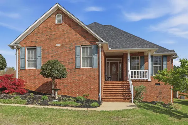 172 Roberts Meadow LOOP, Spartanburg, SC 29307-3166