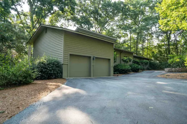 100 Wood Lily LN, Spartanburg, SC 29307