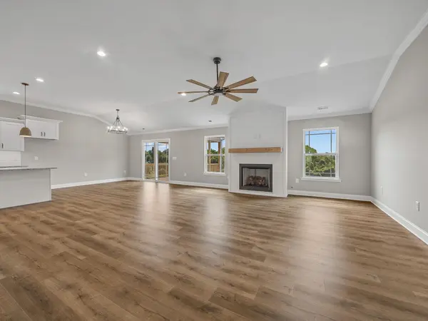 331 Little Mountain CIR, Inman, SC 29349